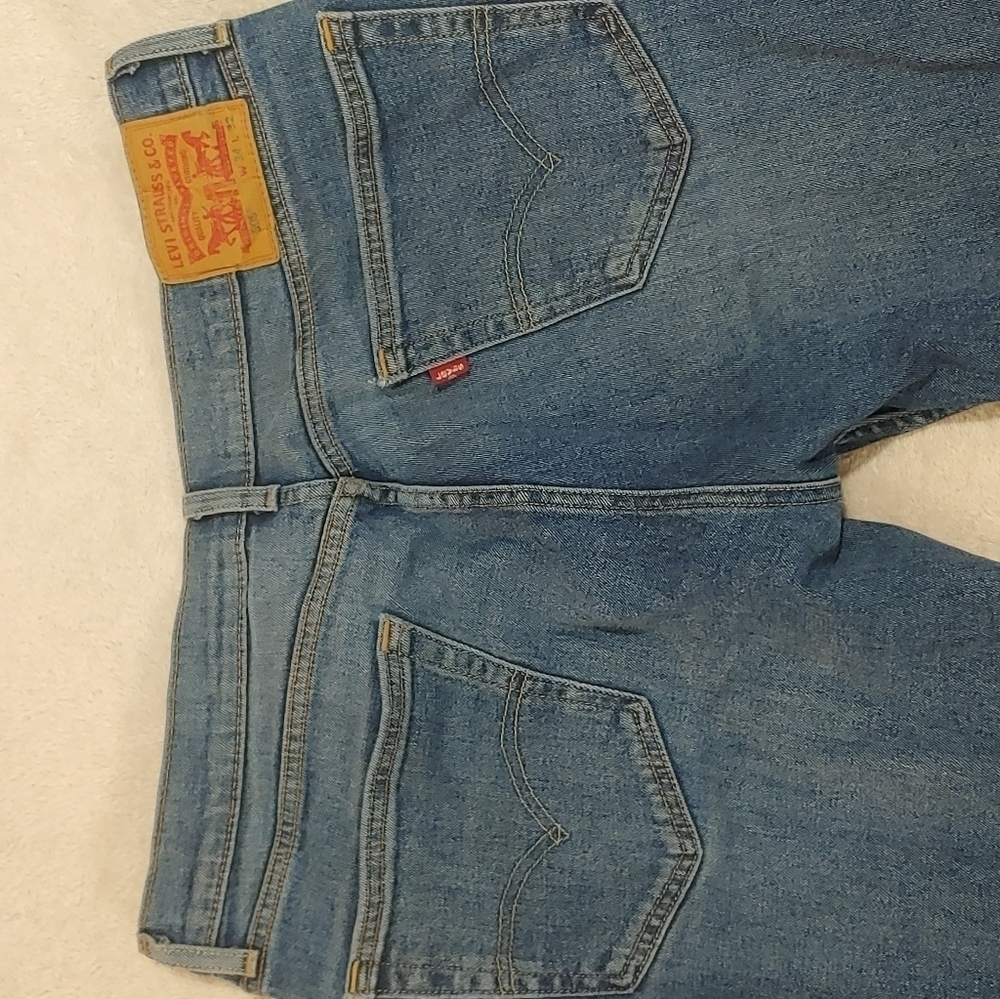 𝅺levis 34x32 distressed hem - Picture 4 of 6